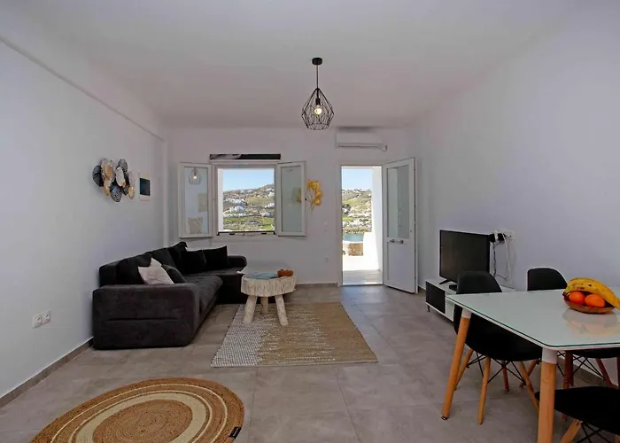 Sunlight Seaview Alina & Cathrin My Journey אורנוס