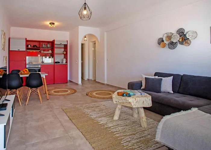 Sunlight Seaview Alina & Cathrin My Journey * אורנוס